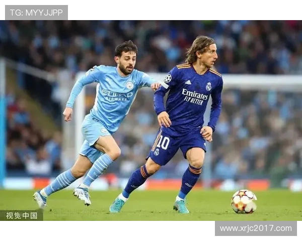 曼城边路进攻特点：高频交叉跑动与内切结合，持续提升进攻效率